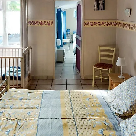 Holiday home 2 Bedroom Lovely In Longvilliers