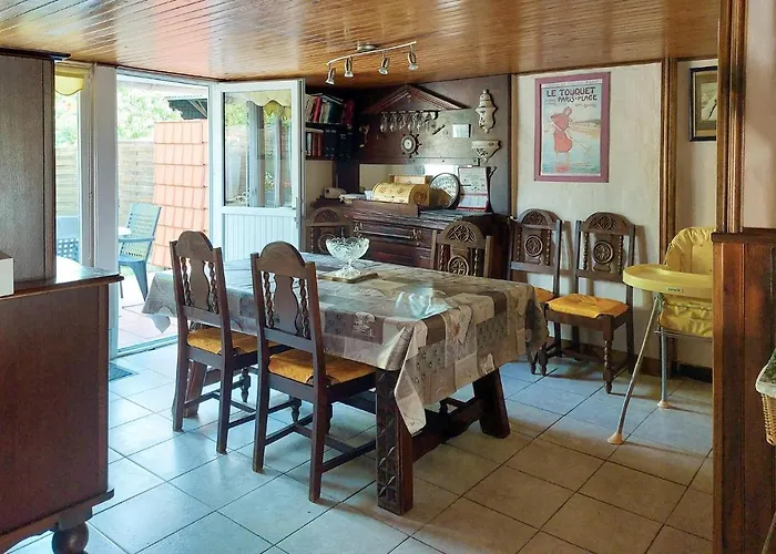 2 Bedroom Lovely In Longvilliers (Pas-de-Calais)