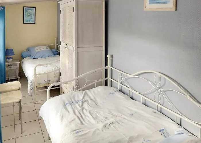 بيت للعطل 2 Bedroom Lovely In Longvilliers (Pas-de-Calais)