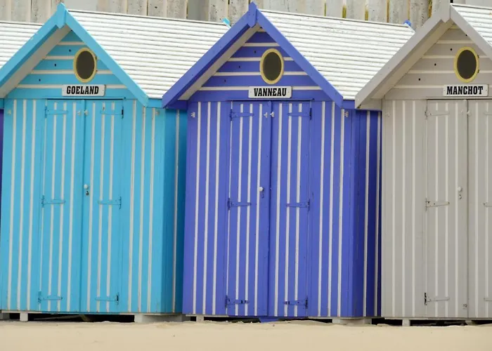 بيت للعطل 2 Bedroom Lovely In